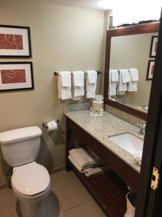 Comfort Suites Near Potomac Mills Woodbridge Zewnętrze zdjęcie